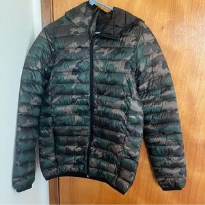 H&M Black Puffer Jacket for Ultimate Warmth Camo